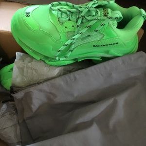 Designer Sneaker